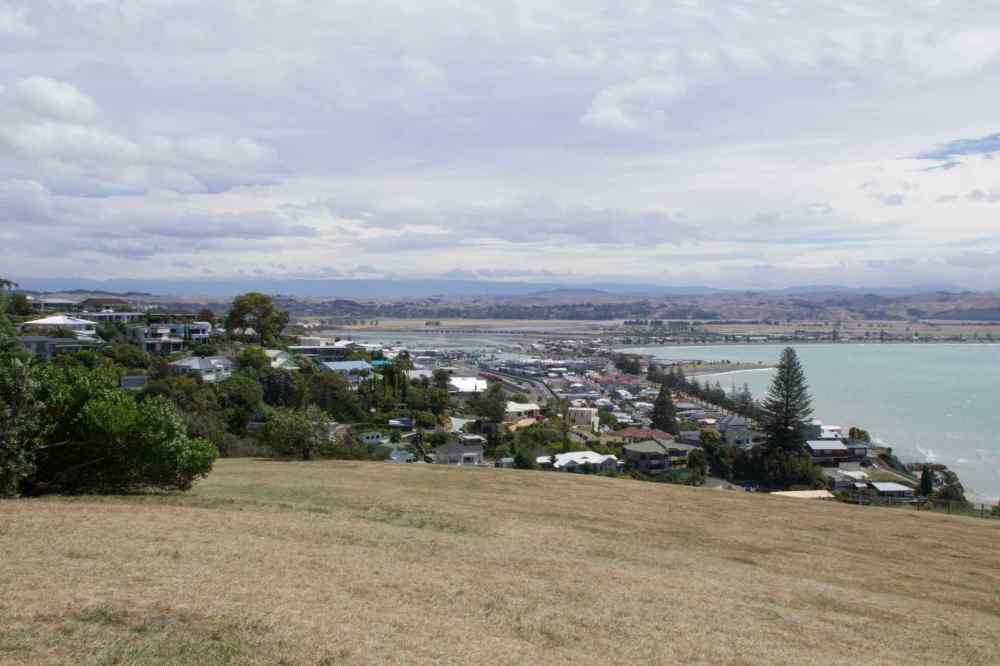 HAwkes Bay 1